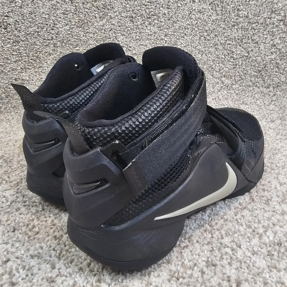 Nike lebron james